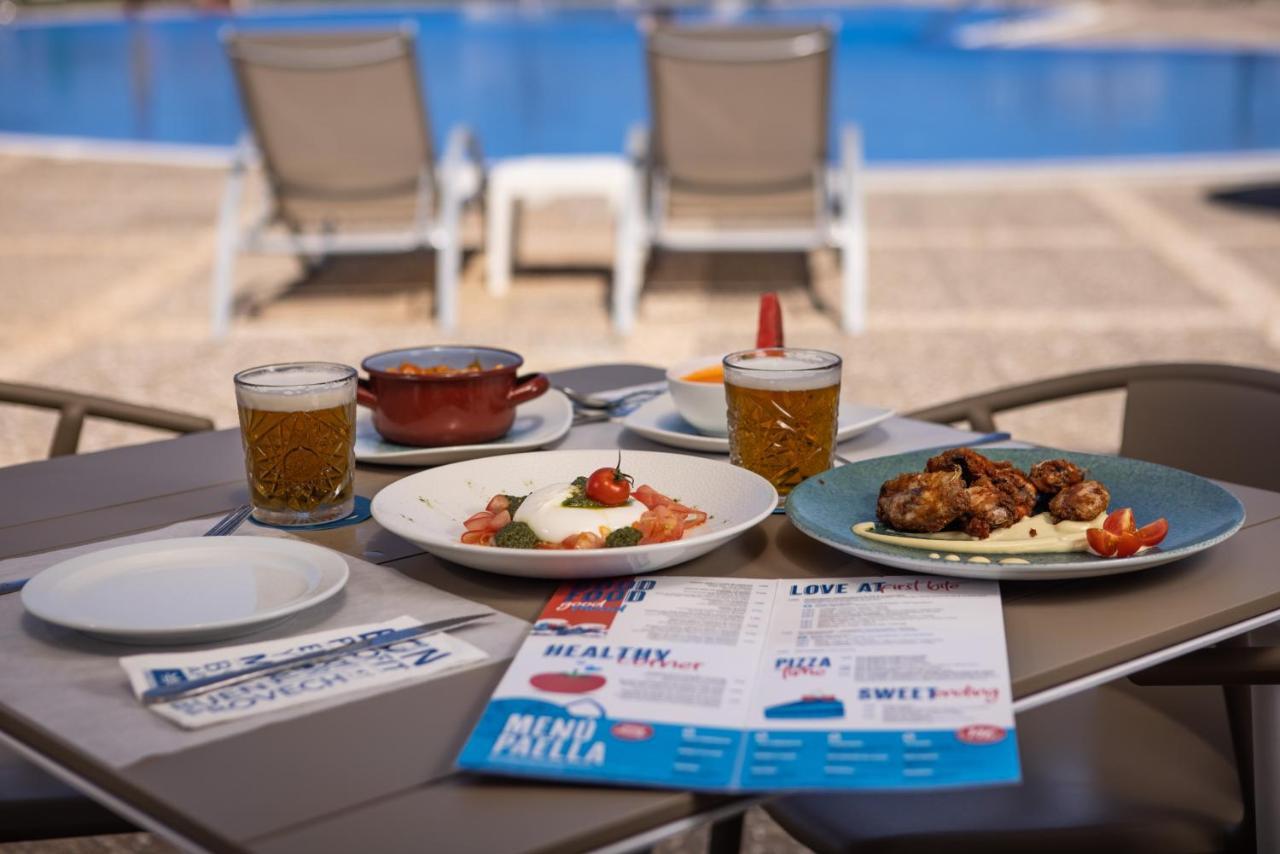Rvhotels Sea Club Menorca Cala'N Blanes  Exteriör bild